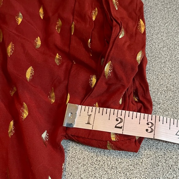 Luna Moon Rusty Red Gold Leaf Blouse Size Medium - Picture 10 of 10